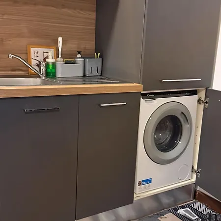 Venice Airport And Station Train Free Parking Apartman *